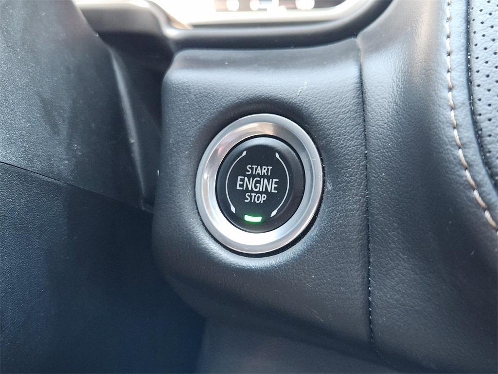 used 2023 GMC Yukon car, priced at $52,611