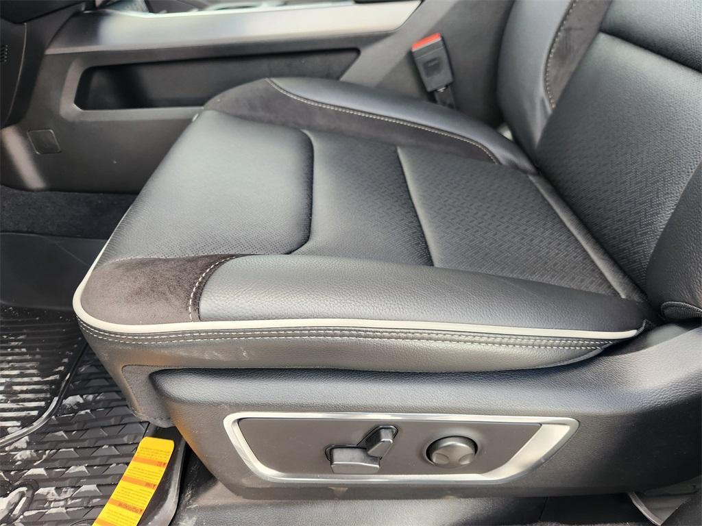 new 2026 Ram 1500 car, priced at $64,121