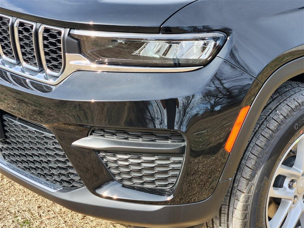 new 2026 Jeep Grand Cherokee car, priced at $44,080