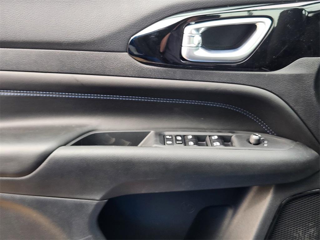 new 2026 Jeep Compass car, priced at $29,759