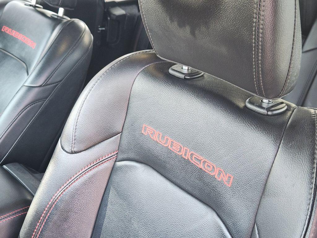 used 2021 Jeep Wrangler Unlimited car, priced at $33,551