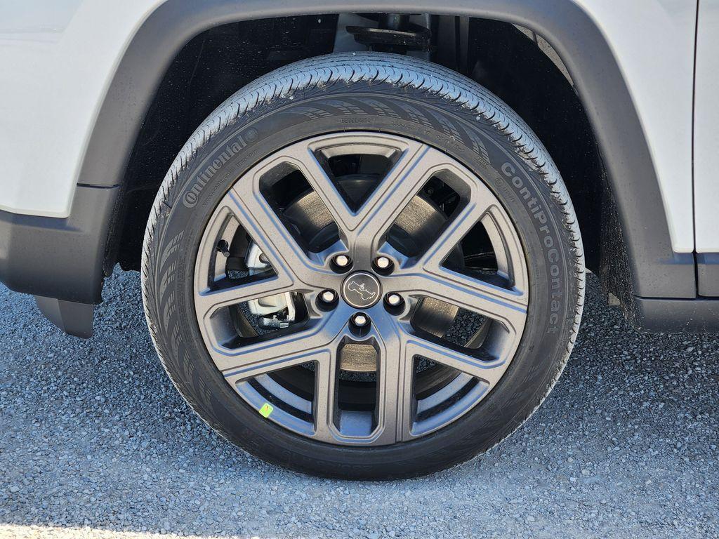 new 2026 Jeep Compass car, priced at $36,563