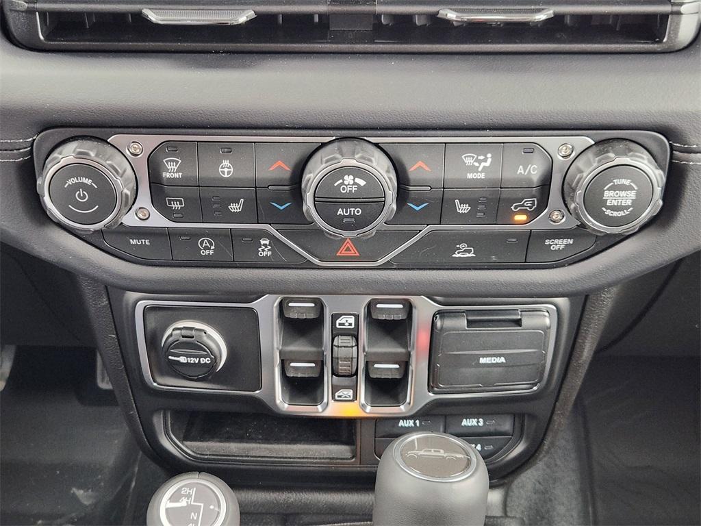 new 2026 Jeep Gladiator car, priced at $50,207