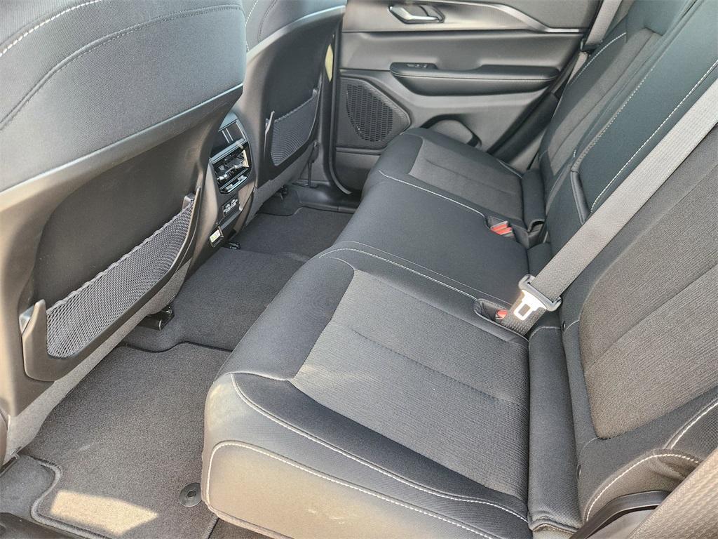 new 2026 Jeep Grand Cherokee car, priced at $43,485