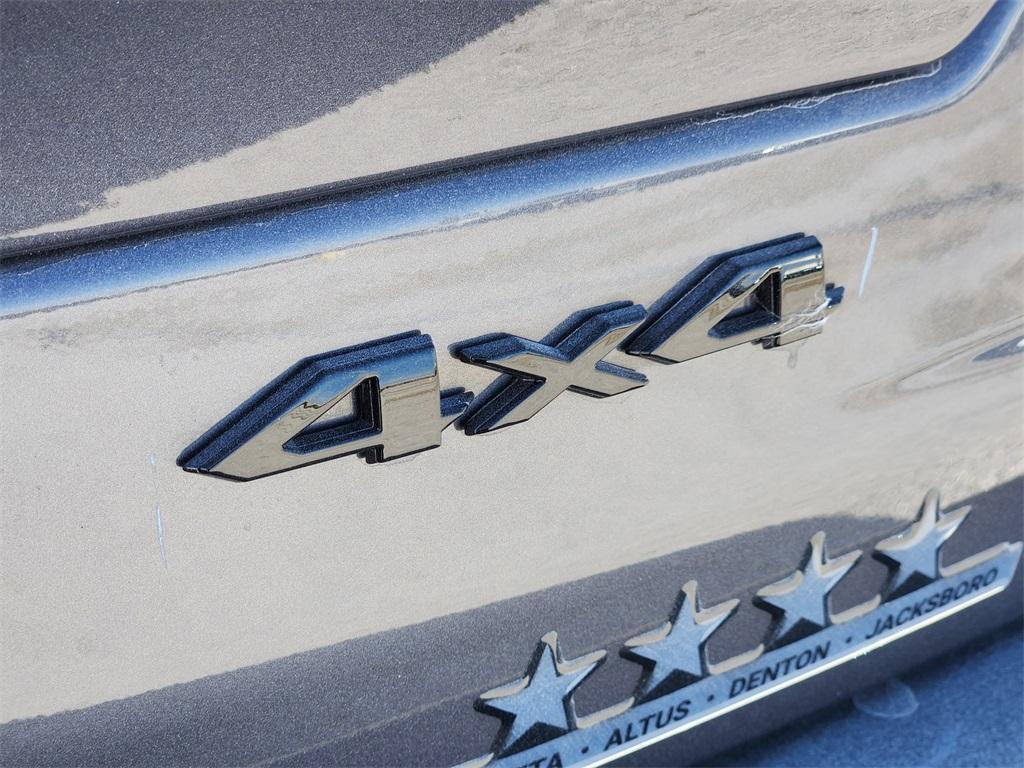 new 2025 Jeep Grand Cherokee car, priced at $45,839