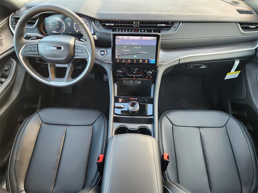 new 2025 Jeep Grand Cherokee car, priced at $45,839