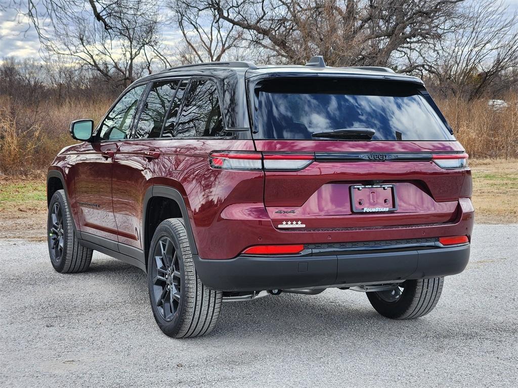 new 2025 Jeep Grand Cherokee car, priced at $46,814