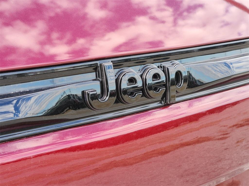 new 2025 Jeep Grand Cherokee car, priced at $46,814