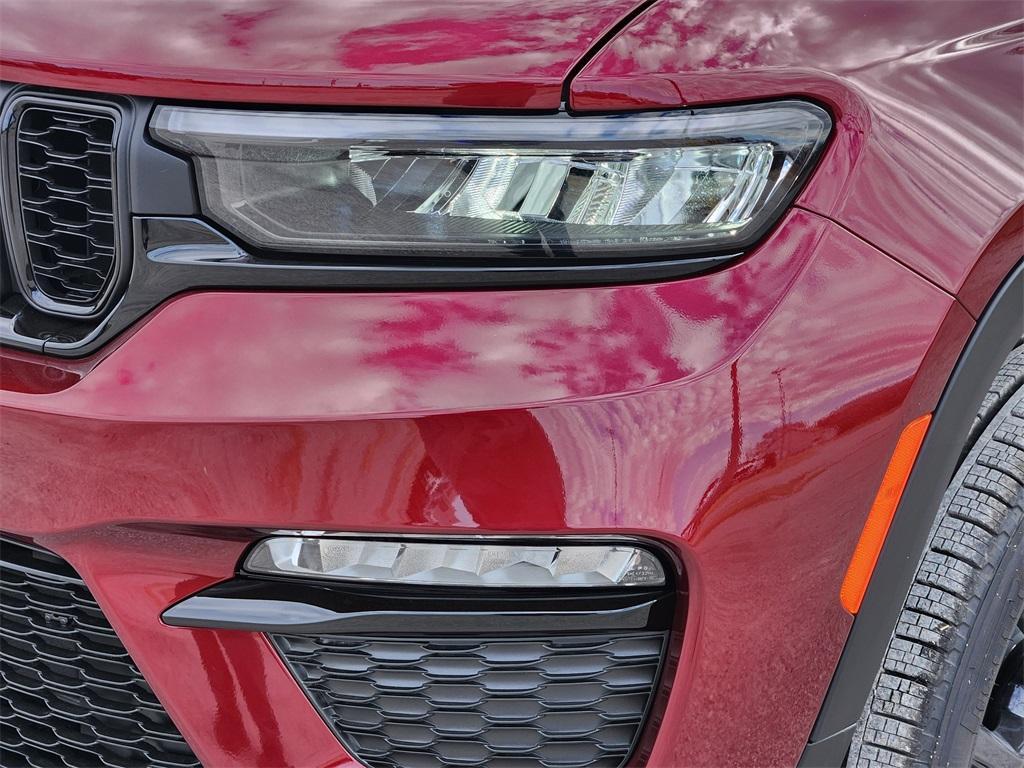 new 2025 Jeep Grand Cherokee car, priced at $46,814