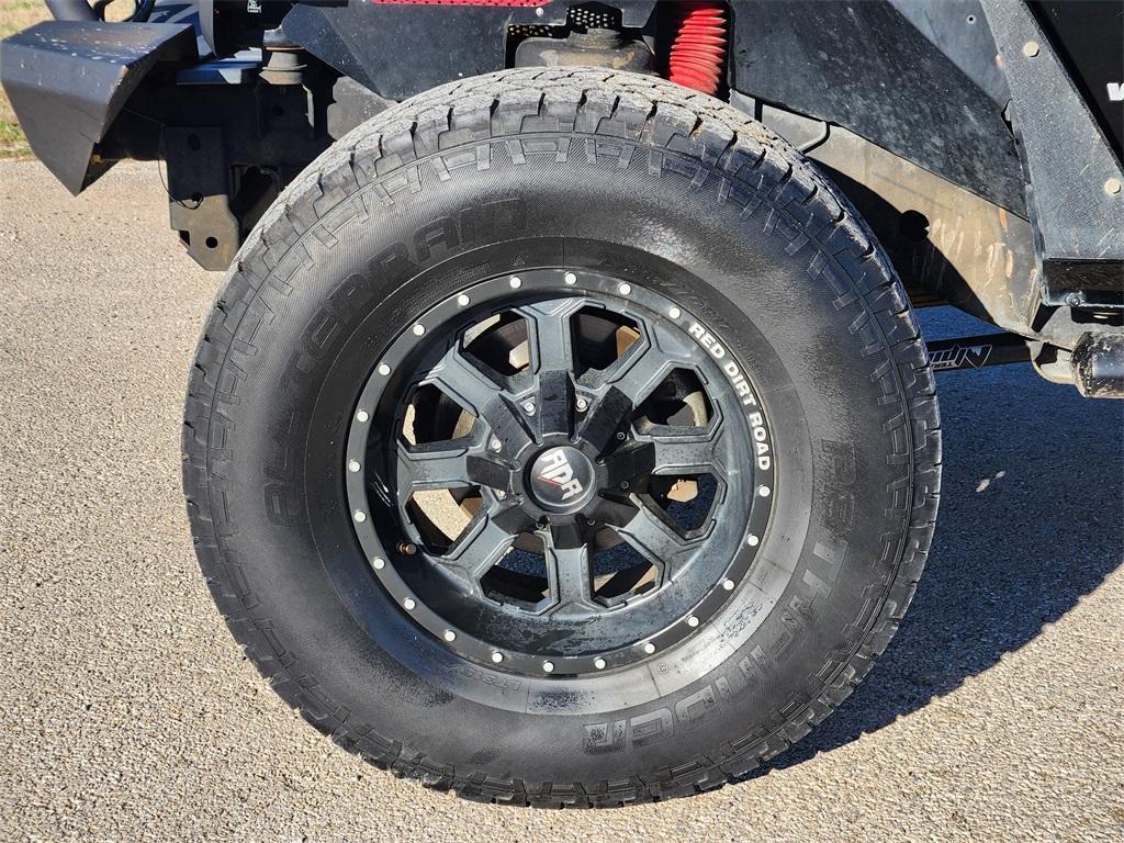 used 2012 Jeep Wrangler Unlimited car, priced at $14,998