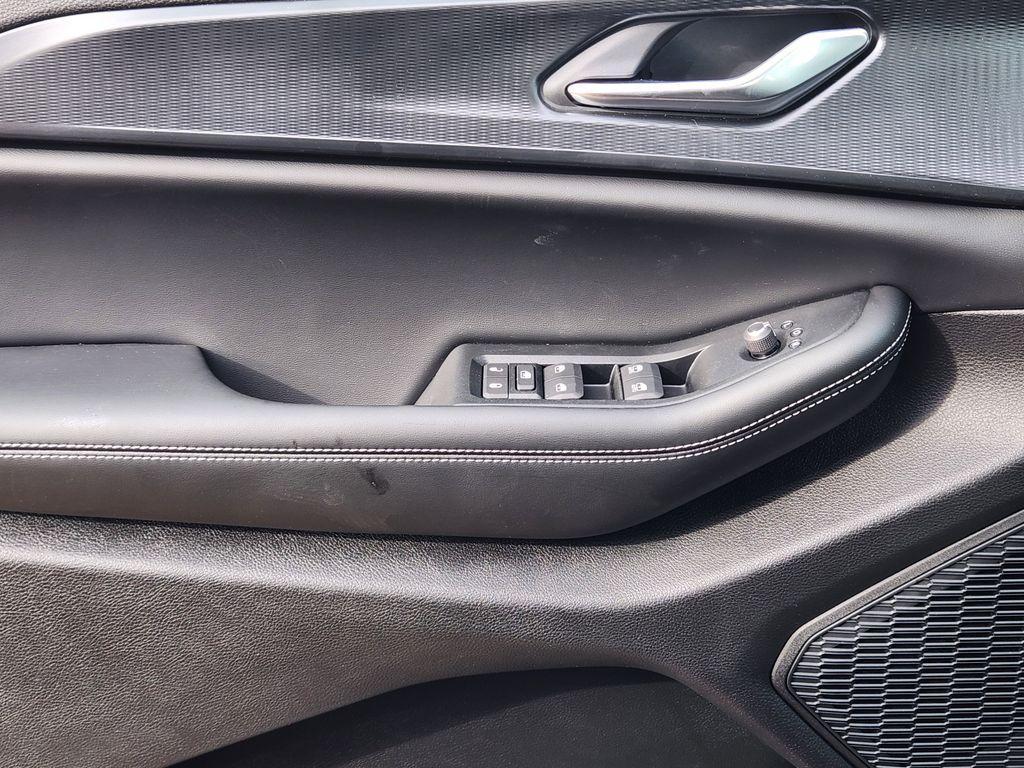 new 2026 Jeep Grand Cherokee car, priced at $41,648