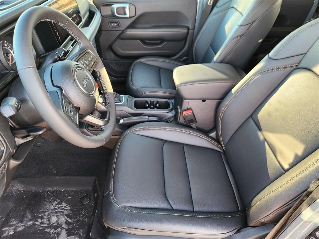 new 2026 Jeep Gladiator car, priced at $45,777