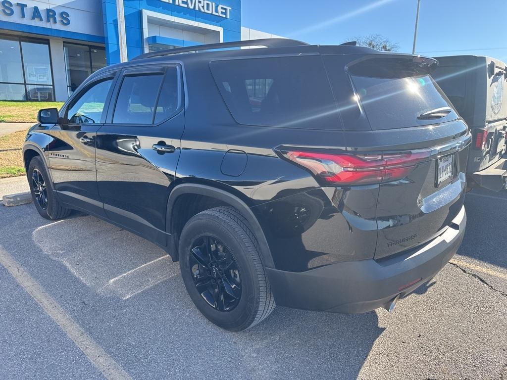 used 2022 Chevrolet Traverse car, priced at $23,999