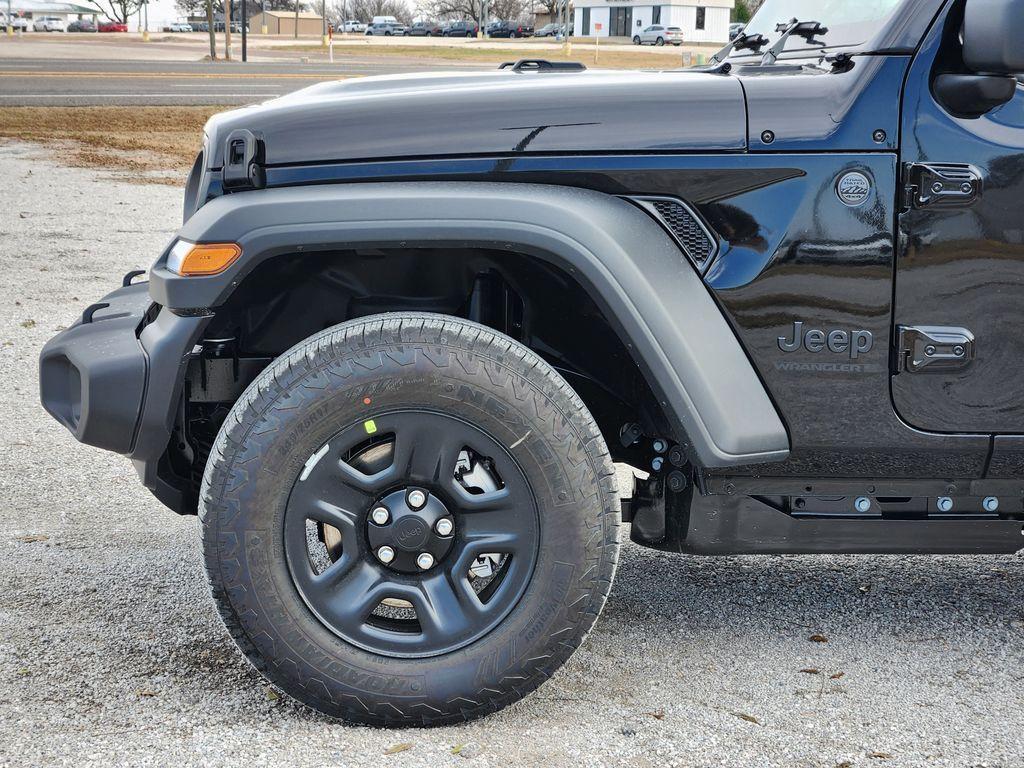 new 2026 Jeep Wrangler car, priced at $40,714