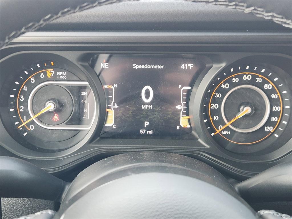 new 2026 Jeep Gladiator car, priced at $48,736