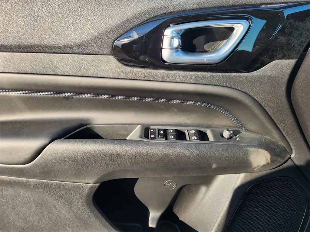 new 2026 Jeep Compass car, priced at $31,485