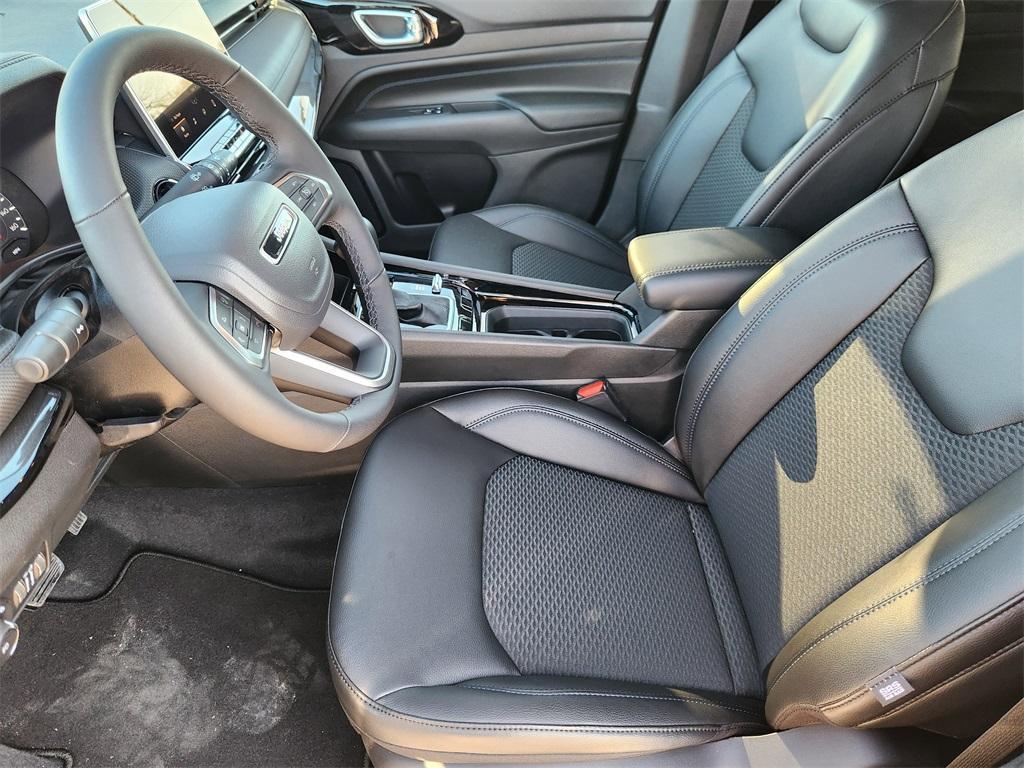 new 2026 Jeep Compass car, priced at $31,485