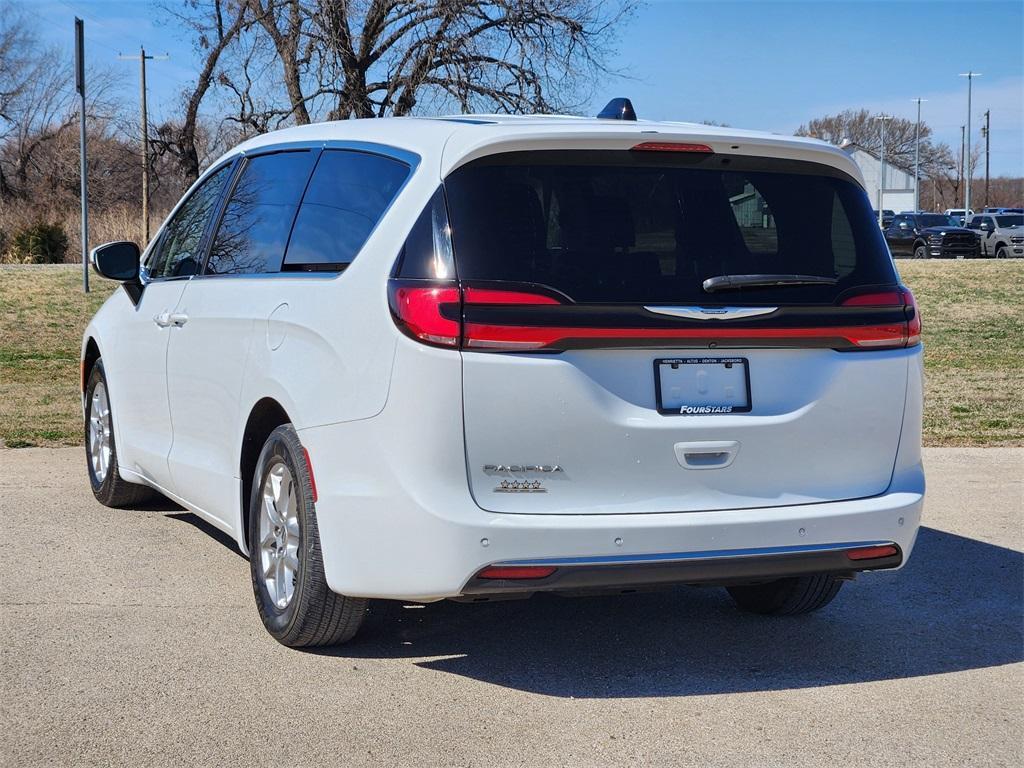 used 2023 Chrysler Pacifica car, priced at $22,553