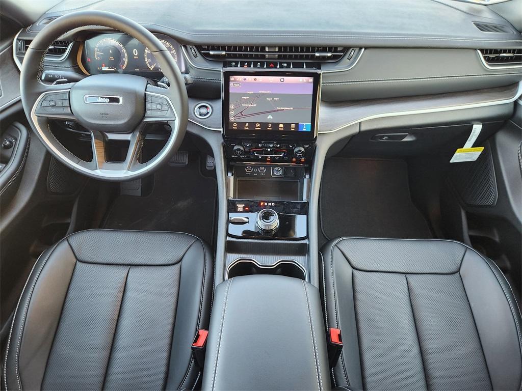 new 2025 Jeep Grand Cherokee L car, priced at $48,165
