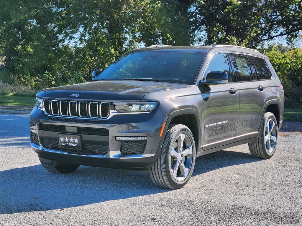 new 2025 Jeep Grand Cherokee L car, priced at $48,165