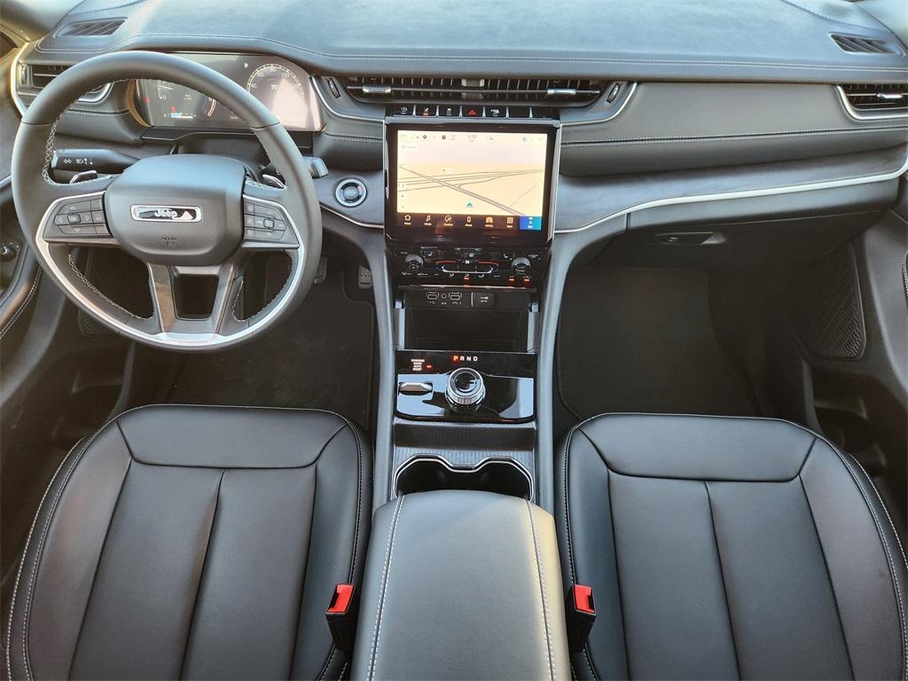 new 2025 Jeep Grand Cherokee car, priced at $45,314