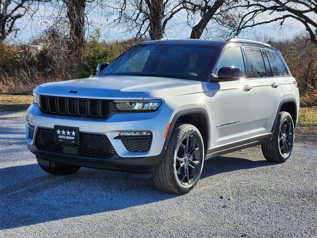 new 2025 Jeep Grand Cherokee car, priced at $45,314