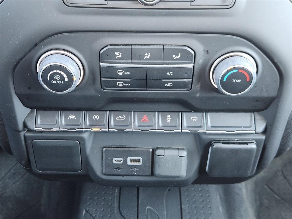 used 2024 Chevrolet Silverado 1500 car, priced at $31,965