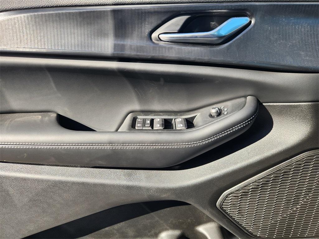 new 2025 Jeep Grand Cherokee car, priced at $40,358