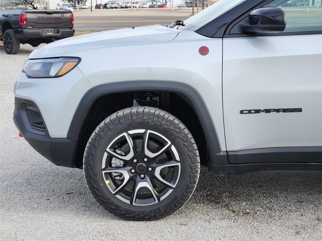 new 2026 Jeep Compass car, priced at $35,489