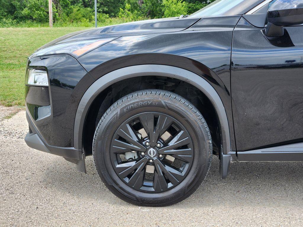 used 2023 Nissan Rogue car, priced at $21,238