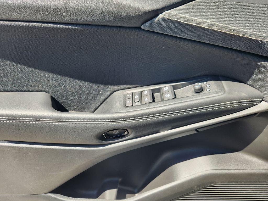 new 2026 Jeep Cherokee car, priced at $37,602