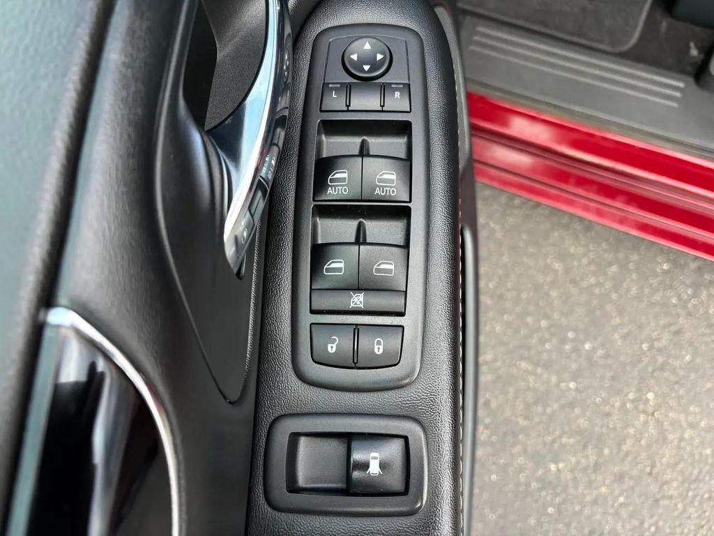 used 2019 Dodge Grand Caravan car