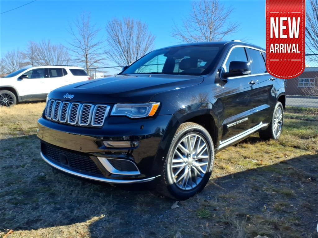 used 2017 Jeep Grand Cherokee car, priced at $19,499