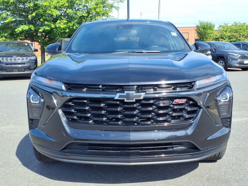 used 2024 Chevrolet Trax car, priced at $22,999
