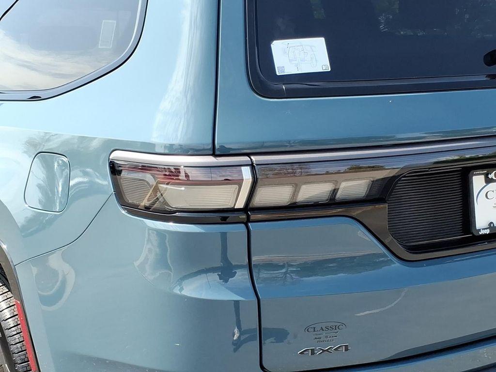 new 2026 Jeep Grand Wagoneer car, priced at $93,534