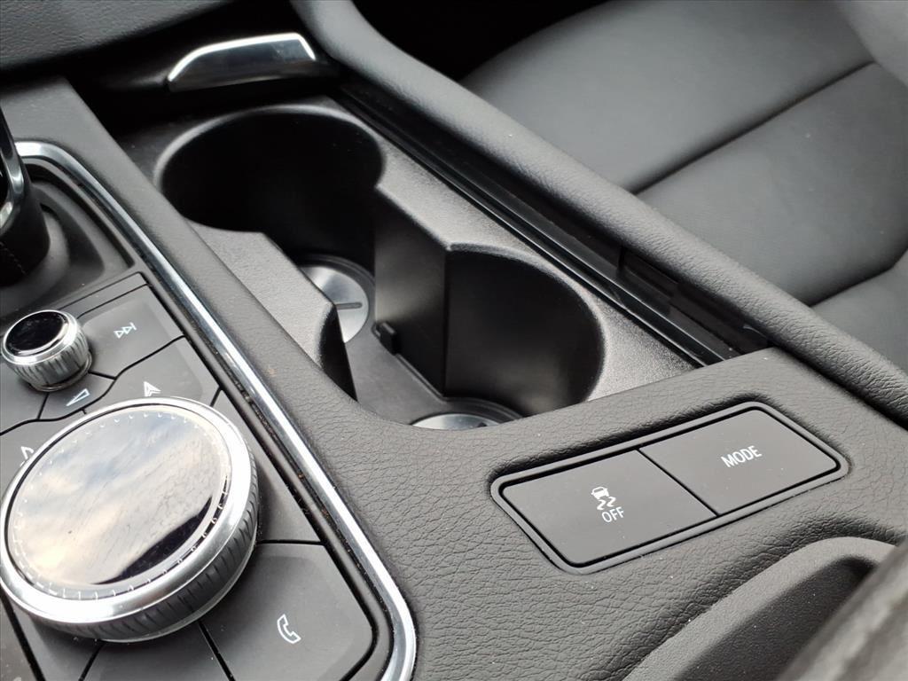 used 2025 Cadillac XT5 car, priced at $37,899