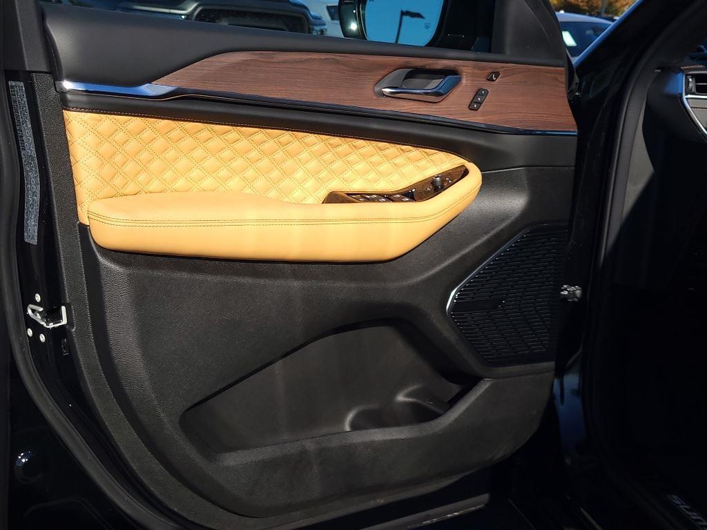 new 2024 Jeep Grand Cherokee 4xe car, priced at $69,590