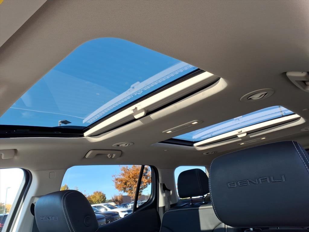 used 2023 GMC Acadia car, priced at $35,987