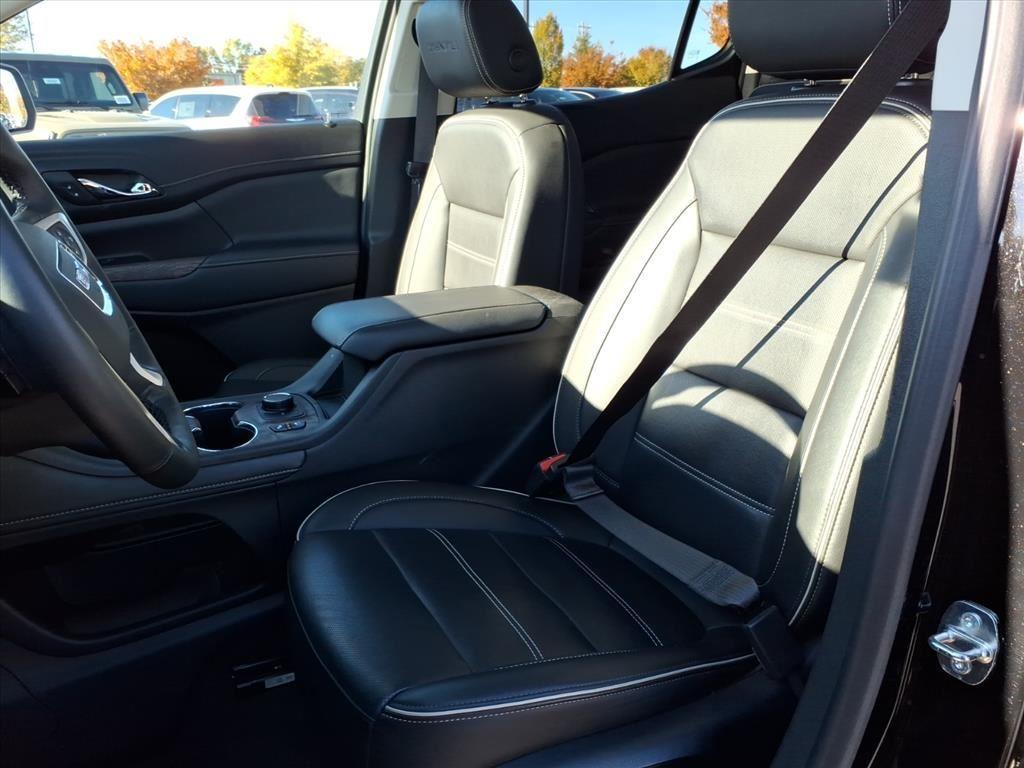 used 2023 GMC Acadia car, priced at $35,987