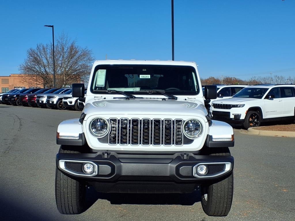 new 2025 Jeep Wrangler car, priced at $45,850