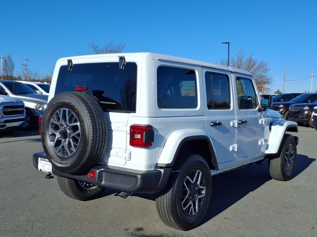 new 2025 Jeep Wrangler car, priced at $45,850