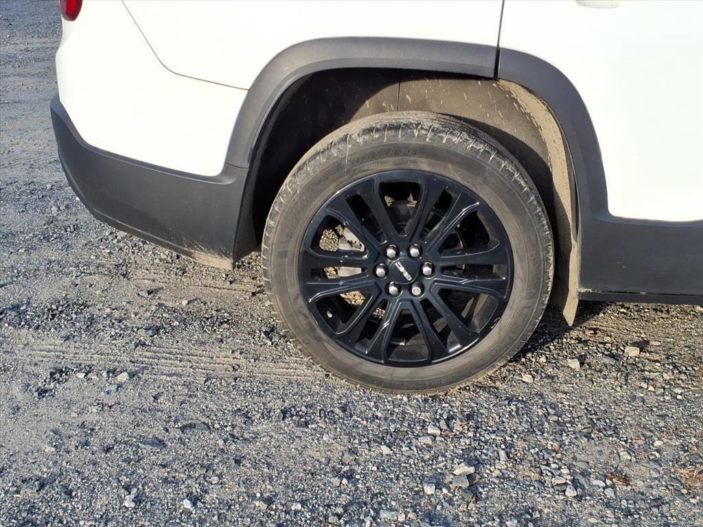 used 2022 GMC Acadia car, priced at $22,450