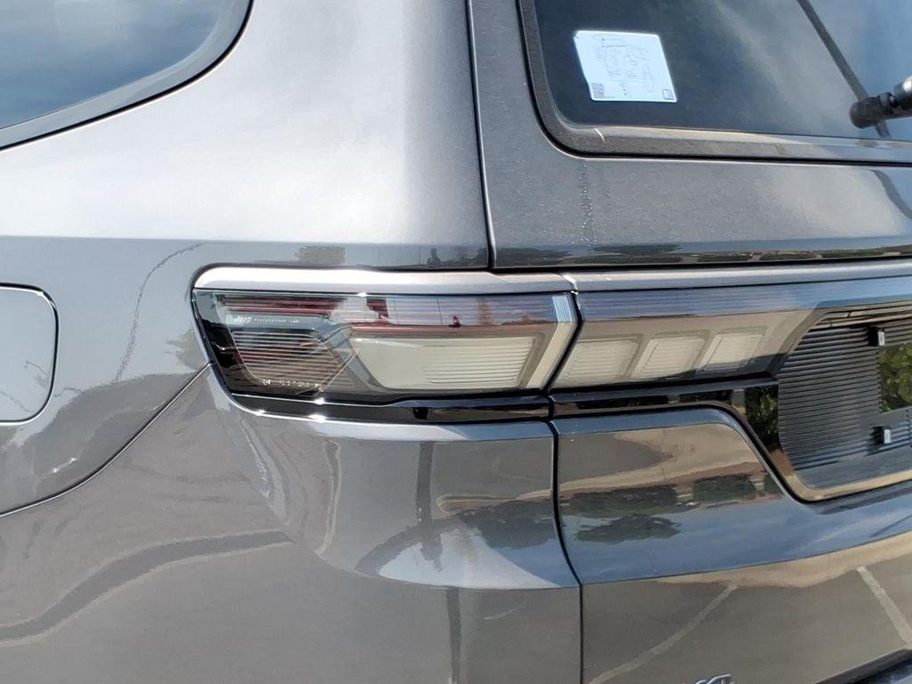 new 2026 Jeep Grand Wagoneer car, priced at $78,379