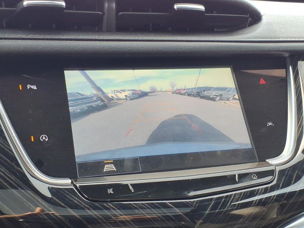 used 2024 Cadillac XT6 car, priced at $37,987