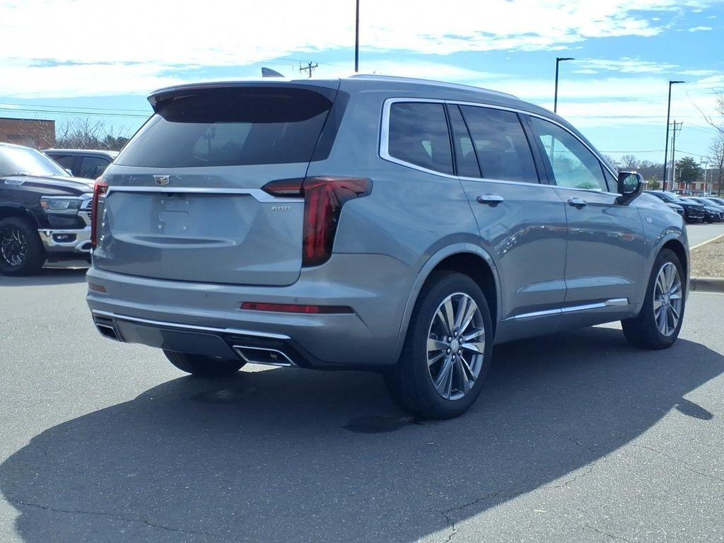 used 2024 Cadillac XT6 car, priced at $37,987