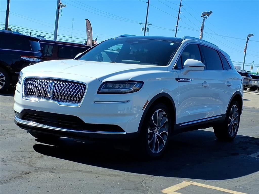 used 2022 Lincoln Nautilus car, priced at $36,995