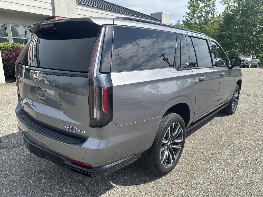 used 2022 Cadillac Escalade ESV car, priced at $63,990