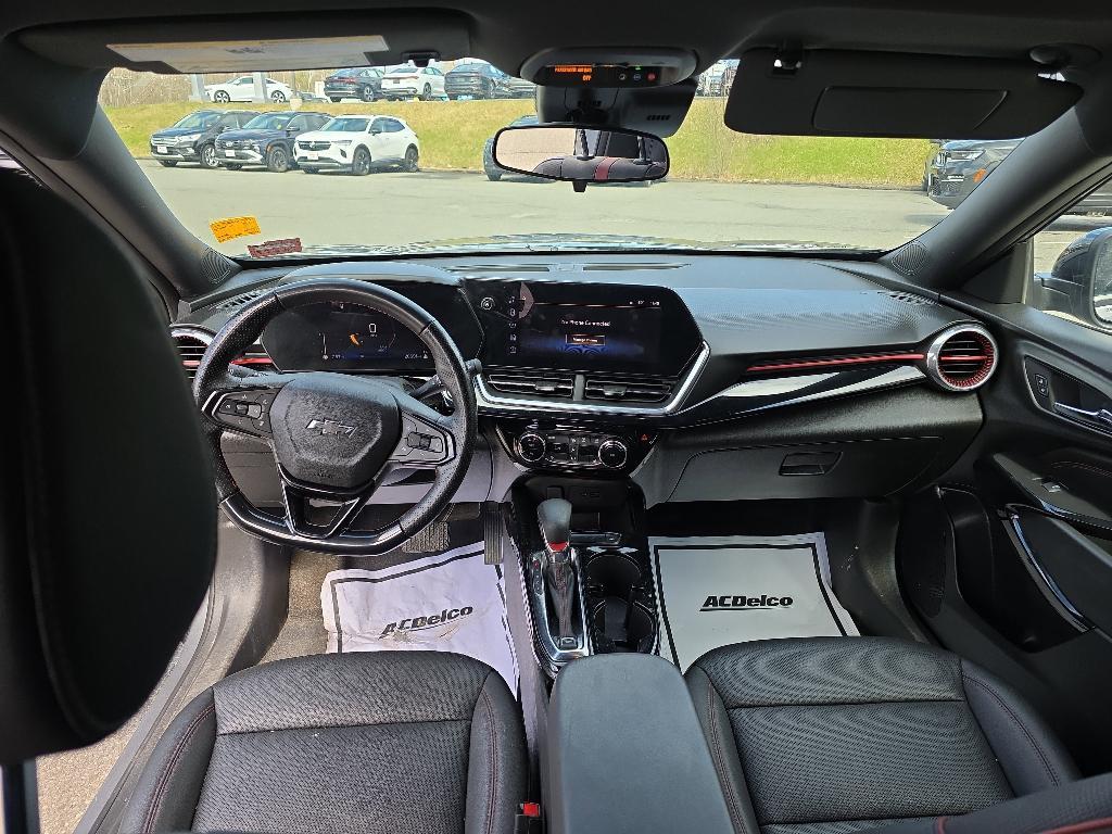 used 2024 Chevrolet Trax car, priced at $25,467