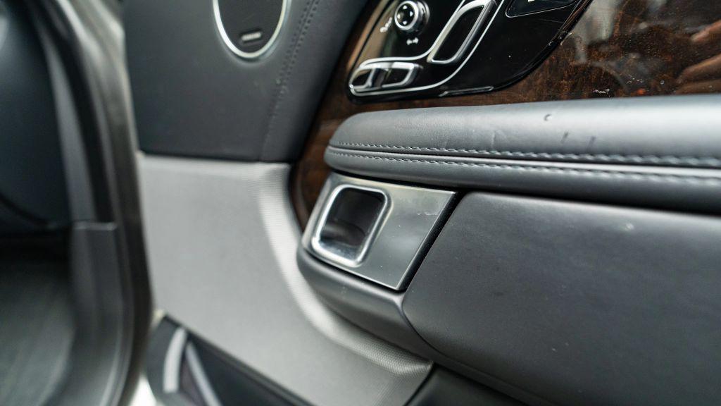 used 2019 Land Rover Range Rover car, priced at $32,050