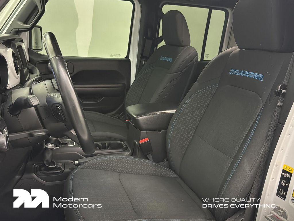 used 2021 Jeep Wrangler Unlimited car, priced at $28,999